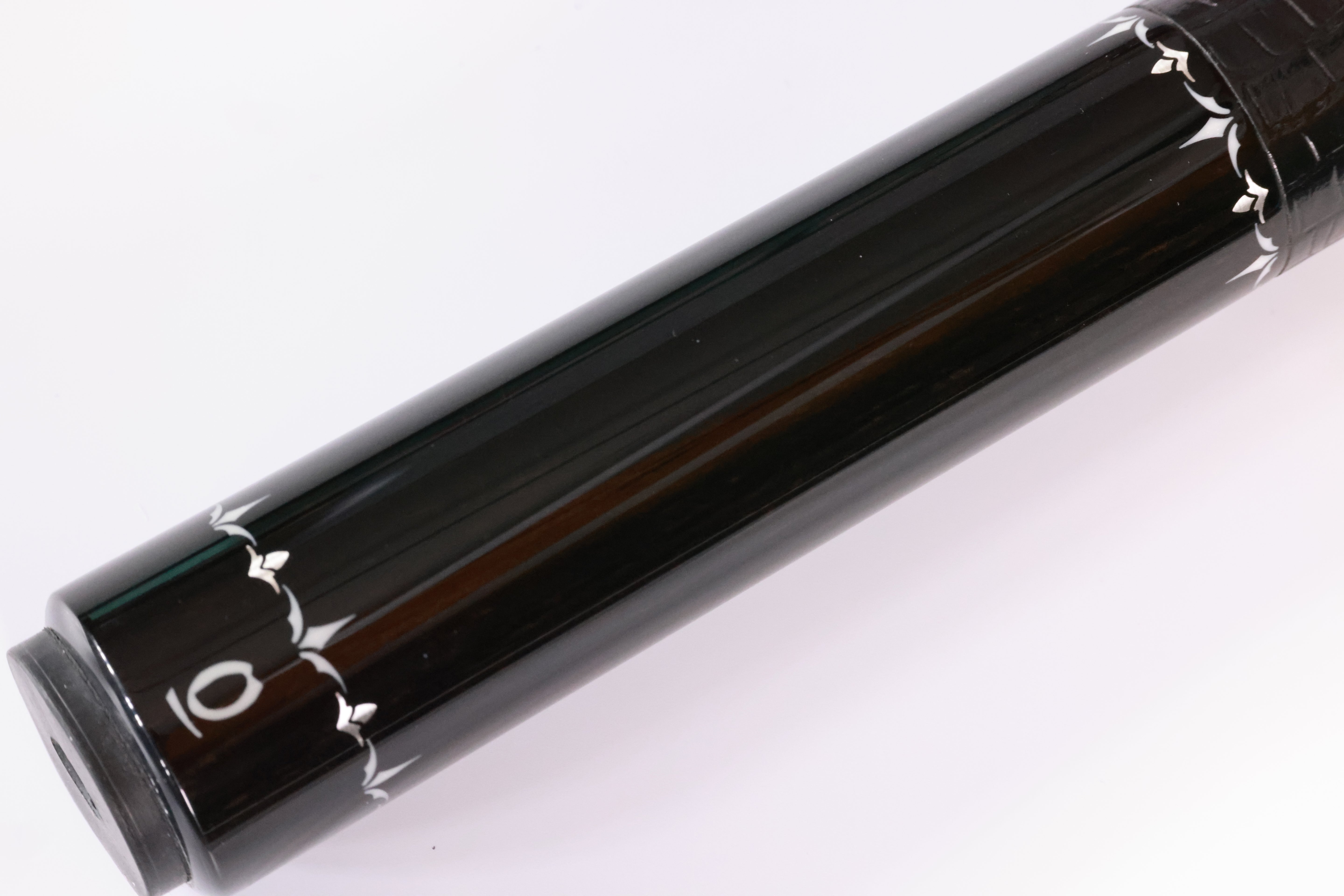 Arthur Cue - 6-ptr BEM/Ebony