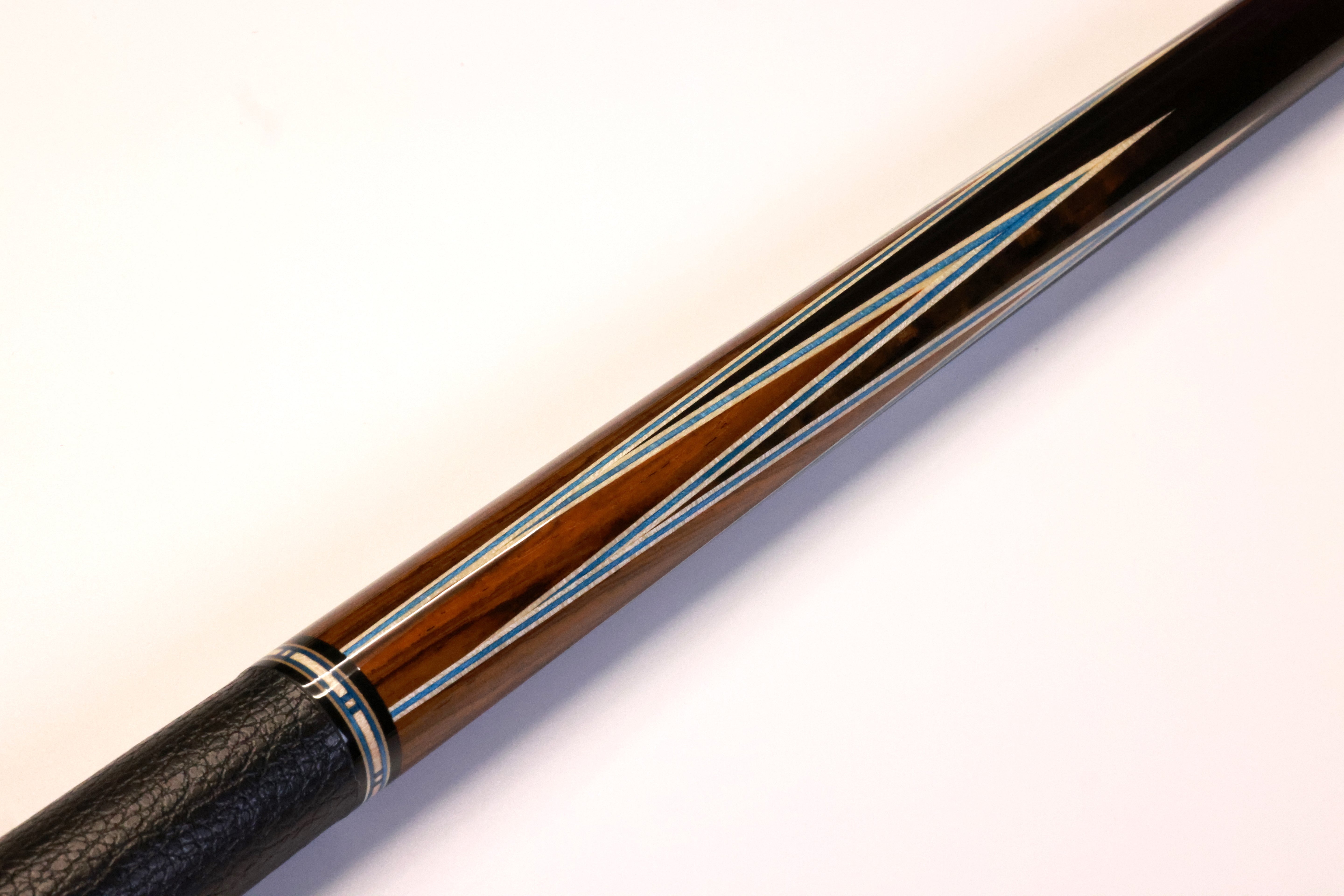 Mike Stacey - 6-ptr Ebony