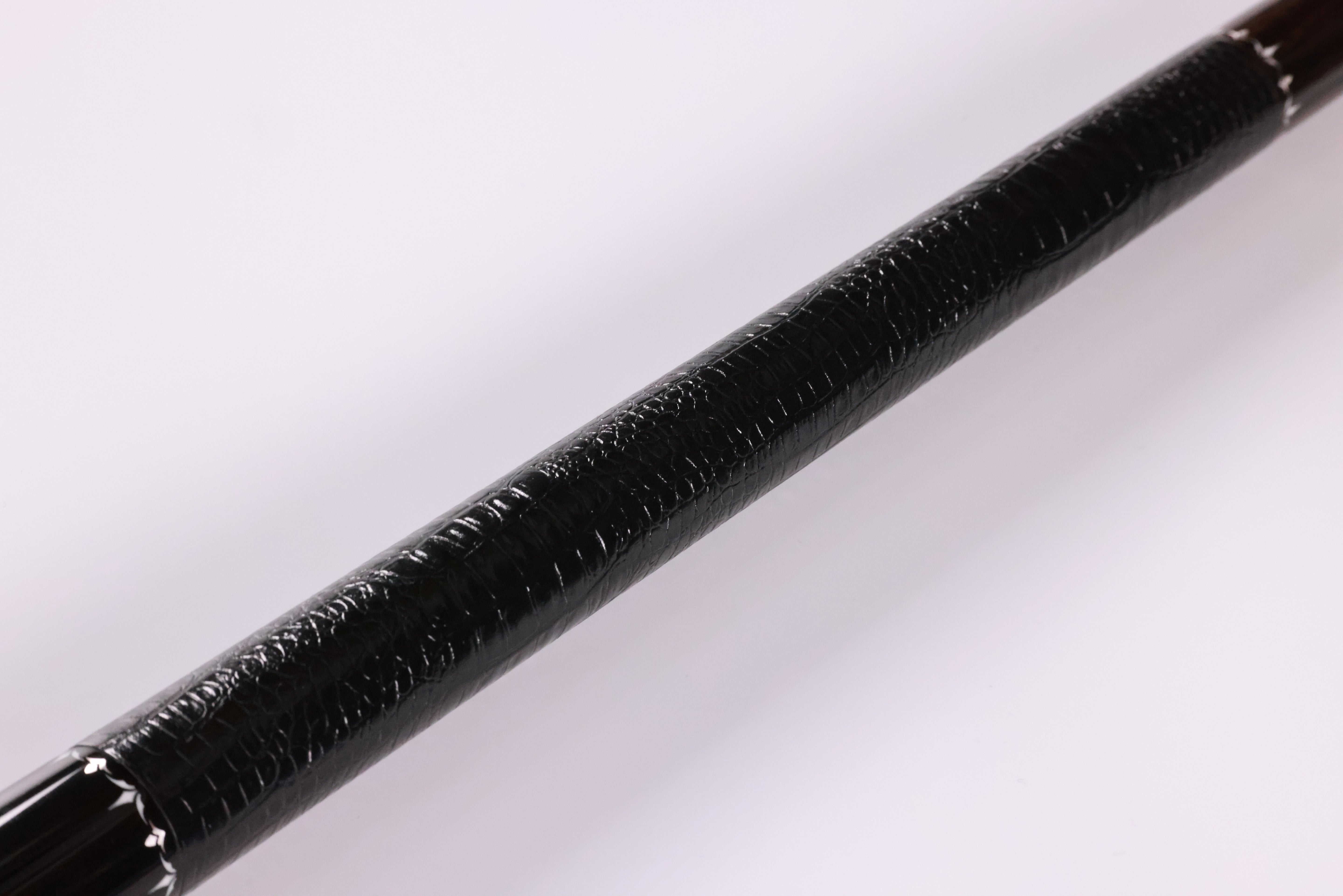 Arthur Cue - 6-ptr BEM/Ebony