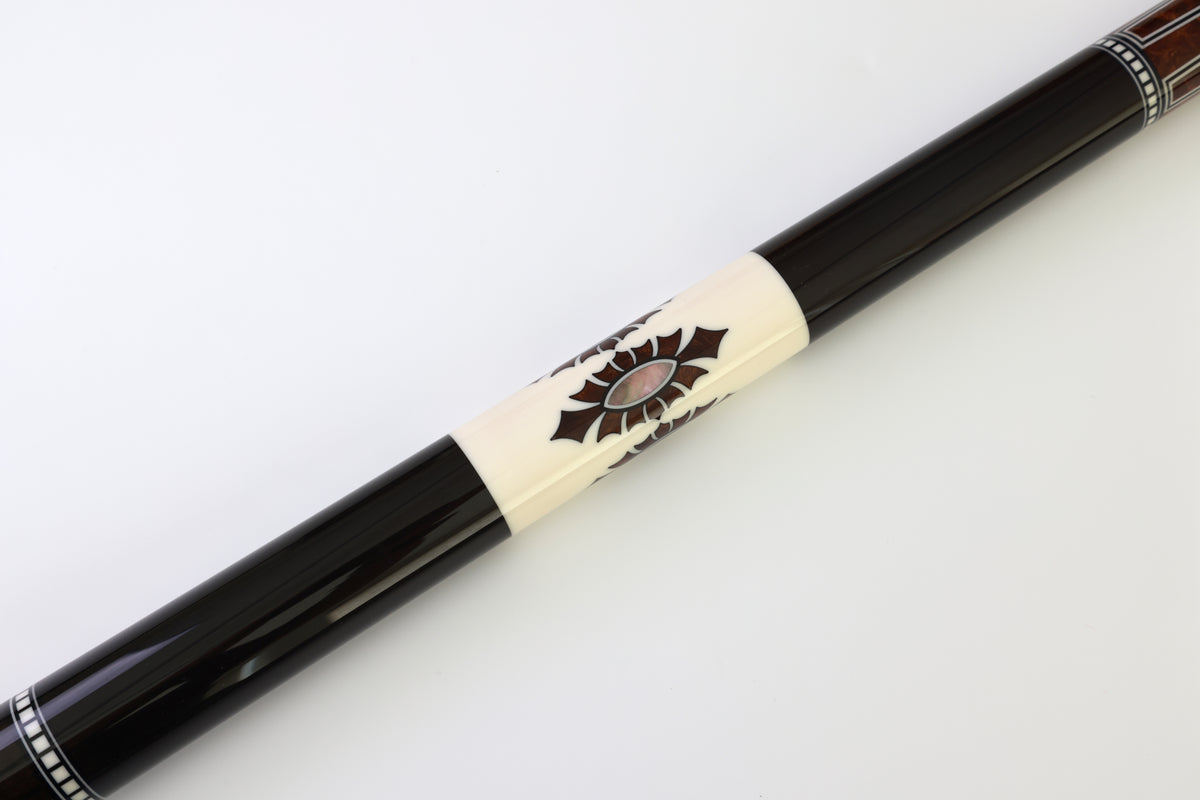 Arthur Cue - Desert Iron 8-ptr Box